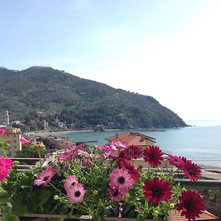 Chloe Apartment Levanto Exterior photo